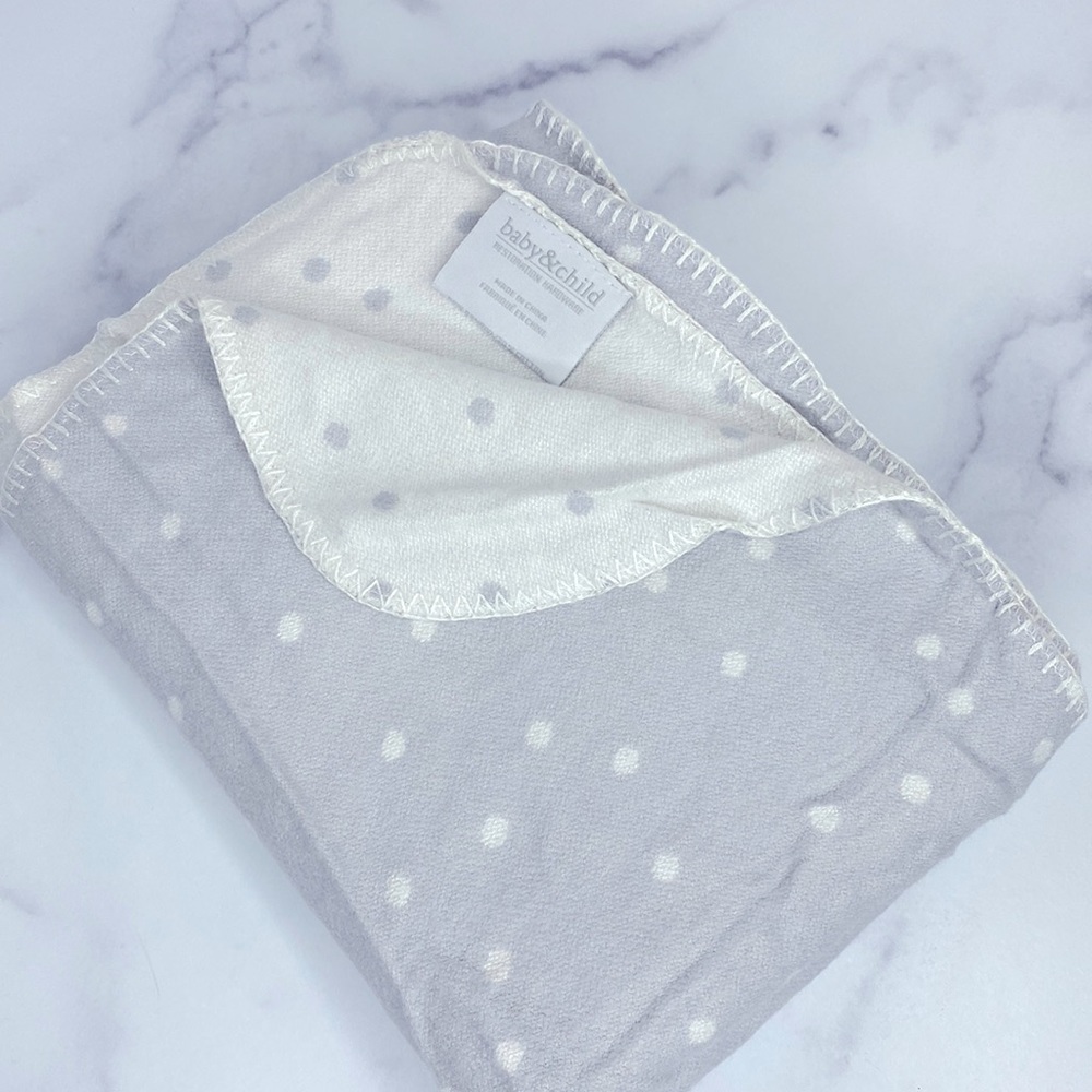 NWOT Restoration Hardware Baby Child reversible Bamboo Cotton stroller blanket.